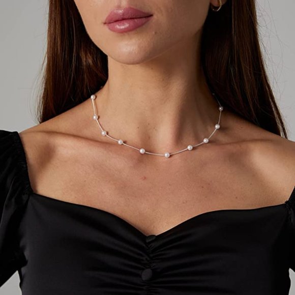 Dainty Pearl Choker Necklace for Women 14K Gold Plated Pearl Necklaces Simple - Picture 4 of 5